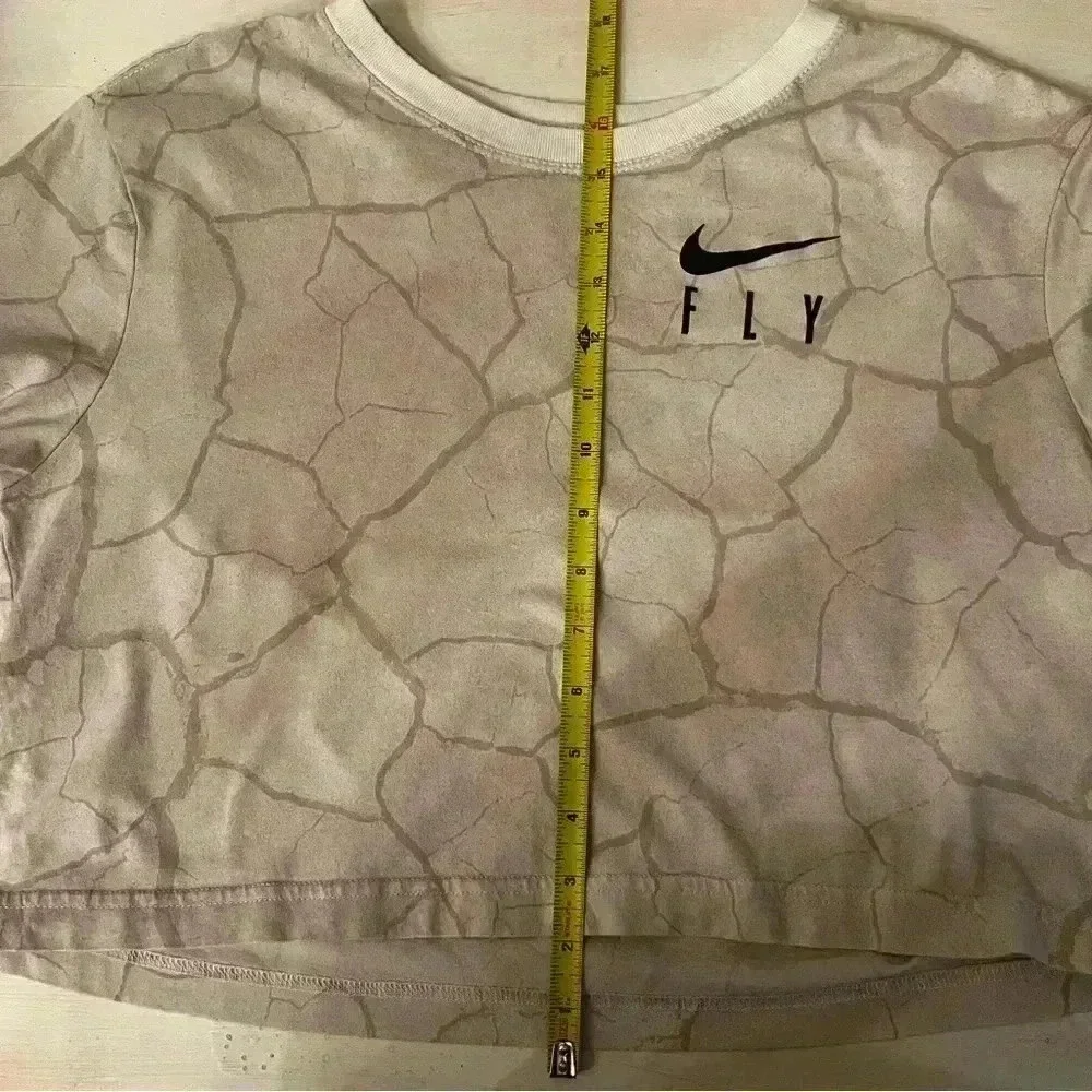 Nike Fly Beige Cropped T-Shirt Small